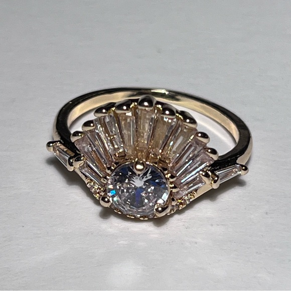 Rising Sun Diamond Ring - Picture 5 of 5